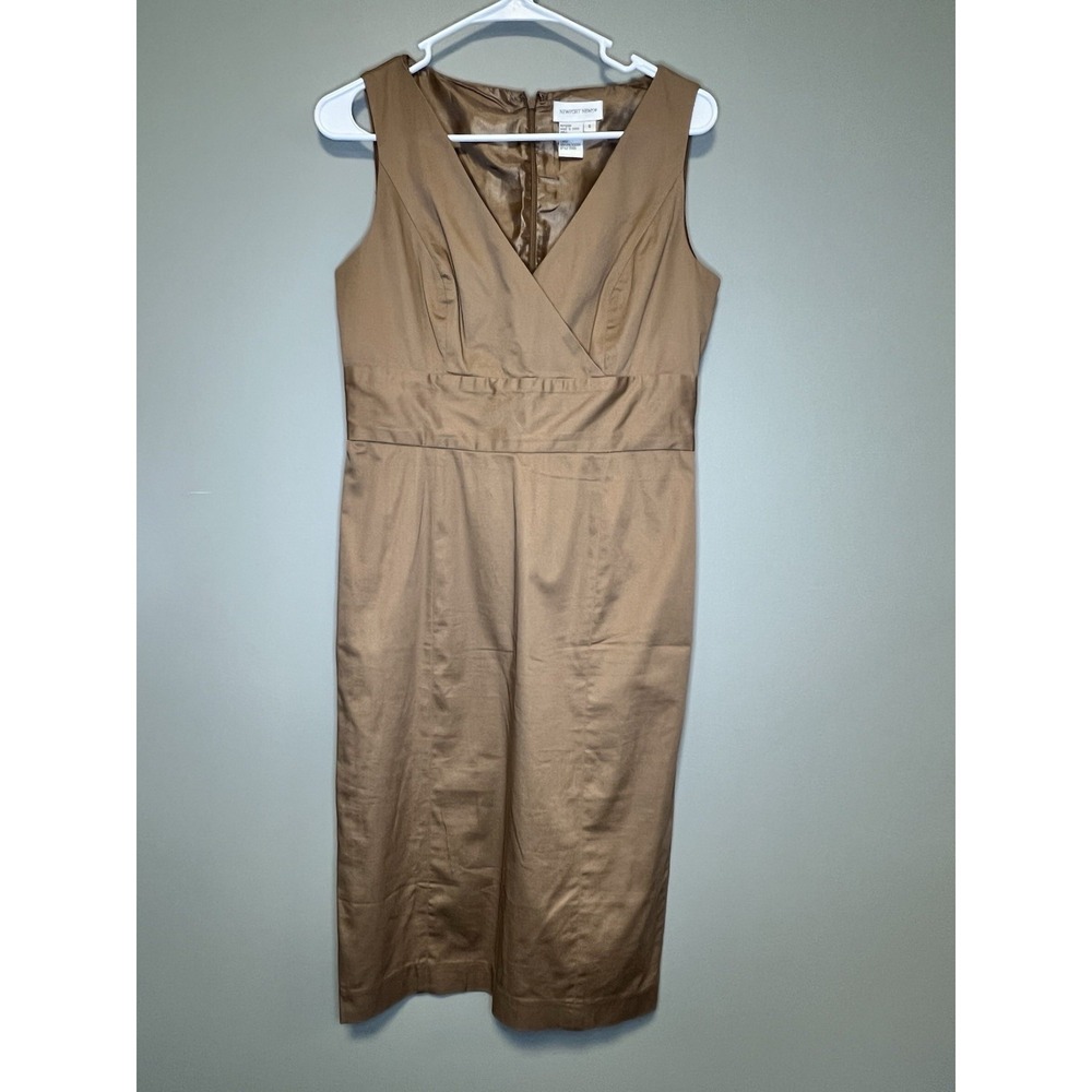 Newport News Women's‎ Dress Size 6 Zip-up Champagne V-neck Sleeveless Classy